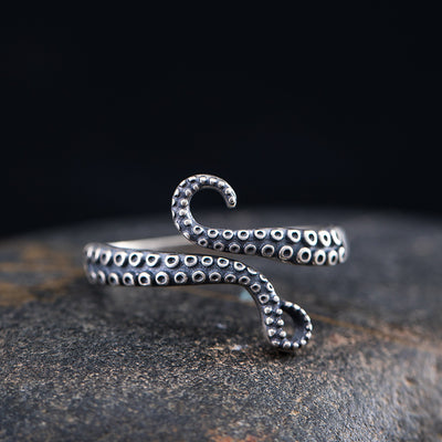 Trendy Cool Cthulhu Octopus Tentacle Ring